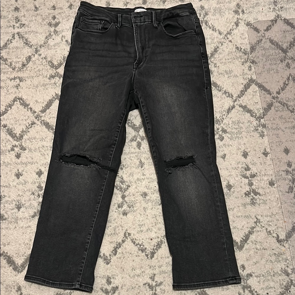 Good American Always Fits Black Distressed Jeans